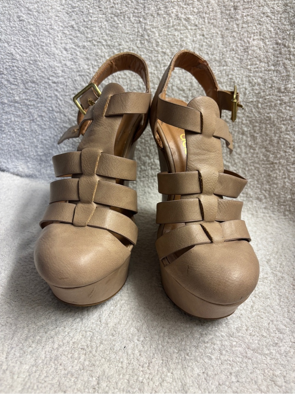 Deb Y2K Tan Strappy Platform Heels size 7